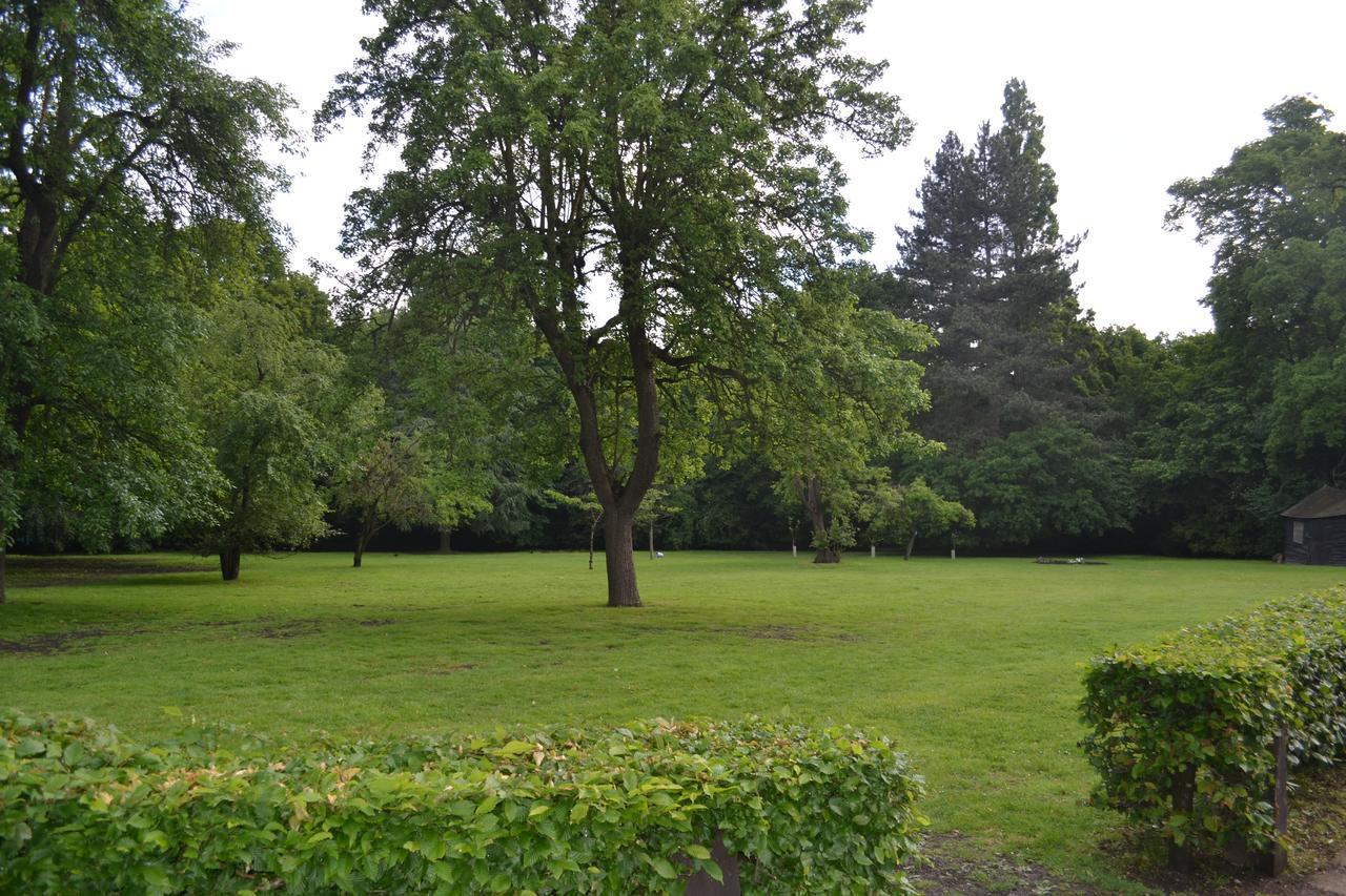 Gilwell Park Hotell Chingford Eksteriør bilde