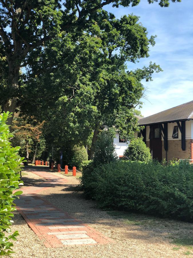 Gilwell Park Hotell Chingford Eksteriør bilde