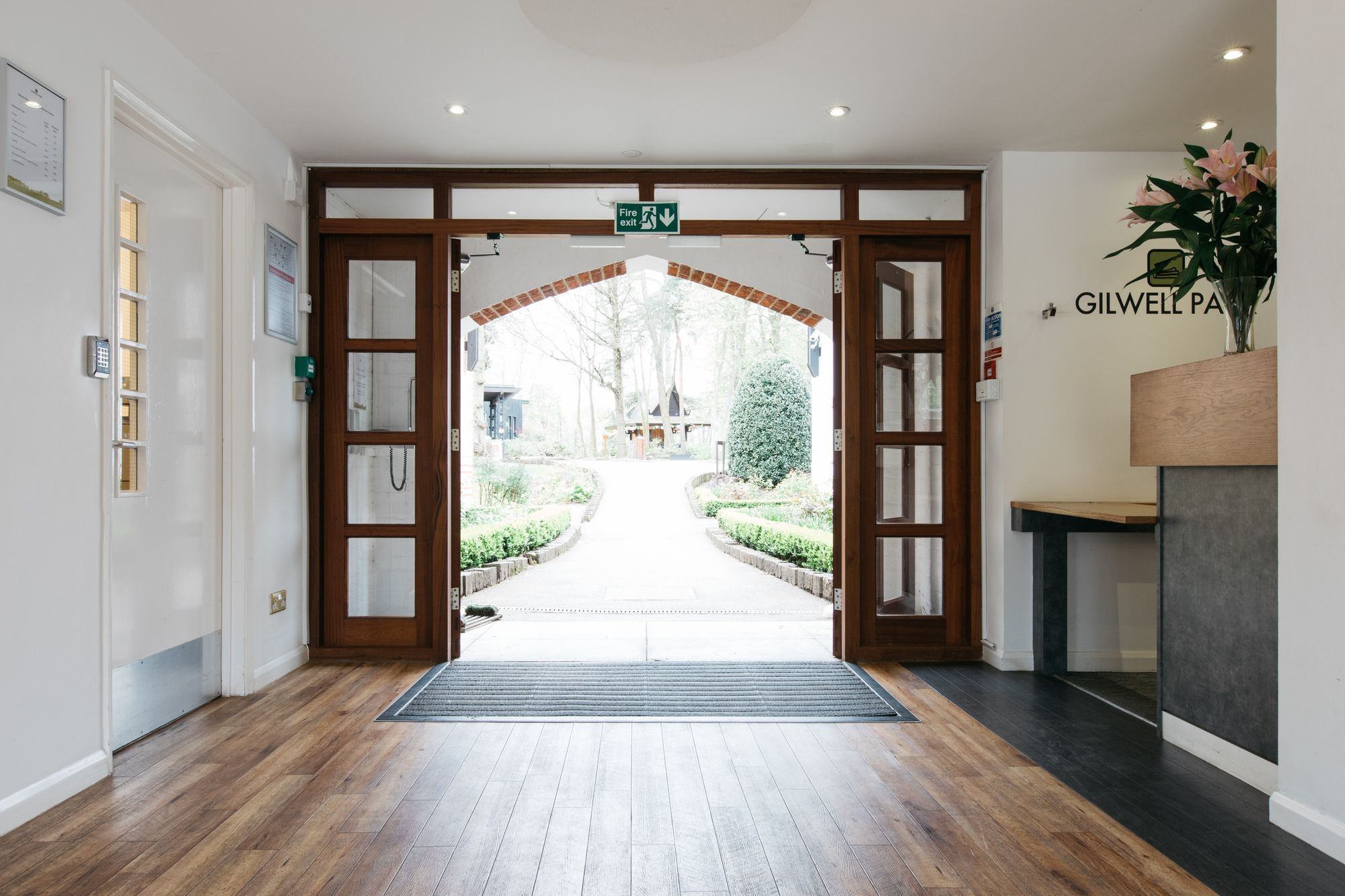 Gilwell Park Hotell Chingford Eksteriør bilde